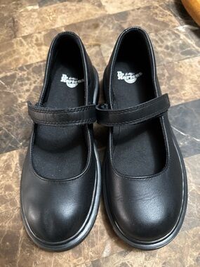 Dr. Martens Black Girls' Mary Jane Strap Dress Shoes